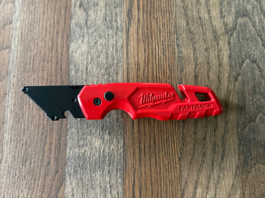 Milwaukee Fastback Rot/Schwarz